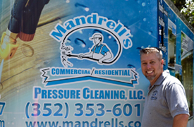Commercial pressure cleaning illustration